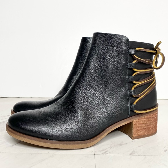 KorkEase Shoes Kork Ease Belaya Black Leather Lace Up Bootie 8m